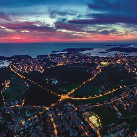 Stunning In Holiday home Segotici