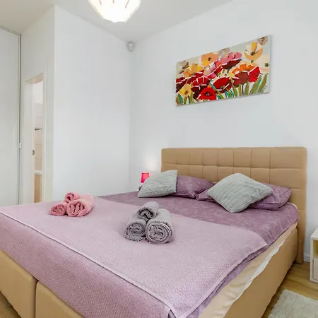 Stunning In Holiday home *